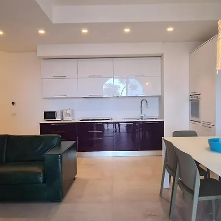 Villa Sul Mare Dambra *